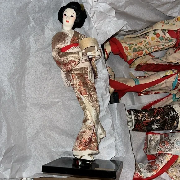 VINTAGE HARD TO FIND SET OF NISHI DOLL (SET OF 5) - Picture 2 of 4